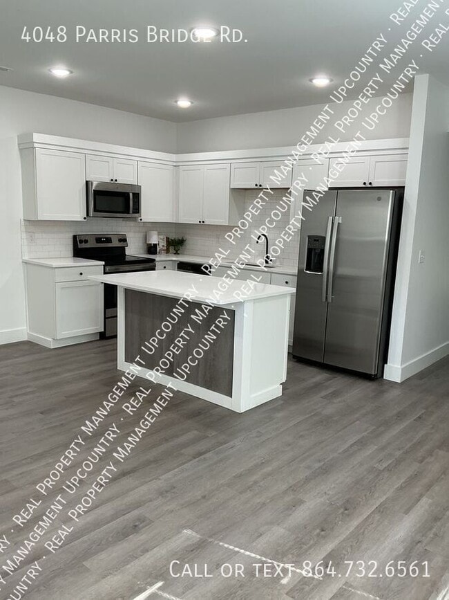 Building Photo - 4048 Parris Bridge Rd