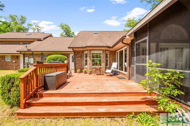 Building Photo - 393 Dutchman's Cove Rd