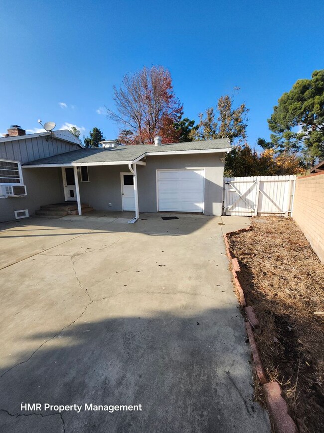 Building Photo - Ranch Style  home In Rancho Cucamonga.