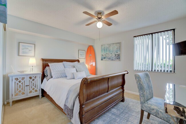 Building Photo - 201 S Seas Dr