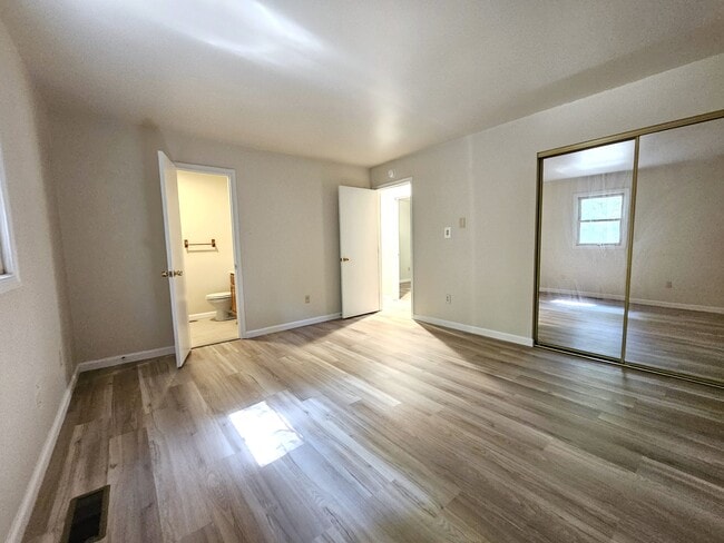 Building Photo - 29776 Polks Rd