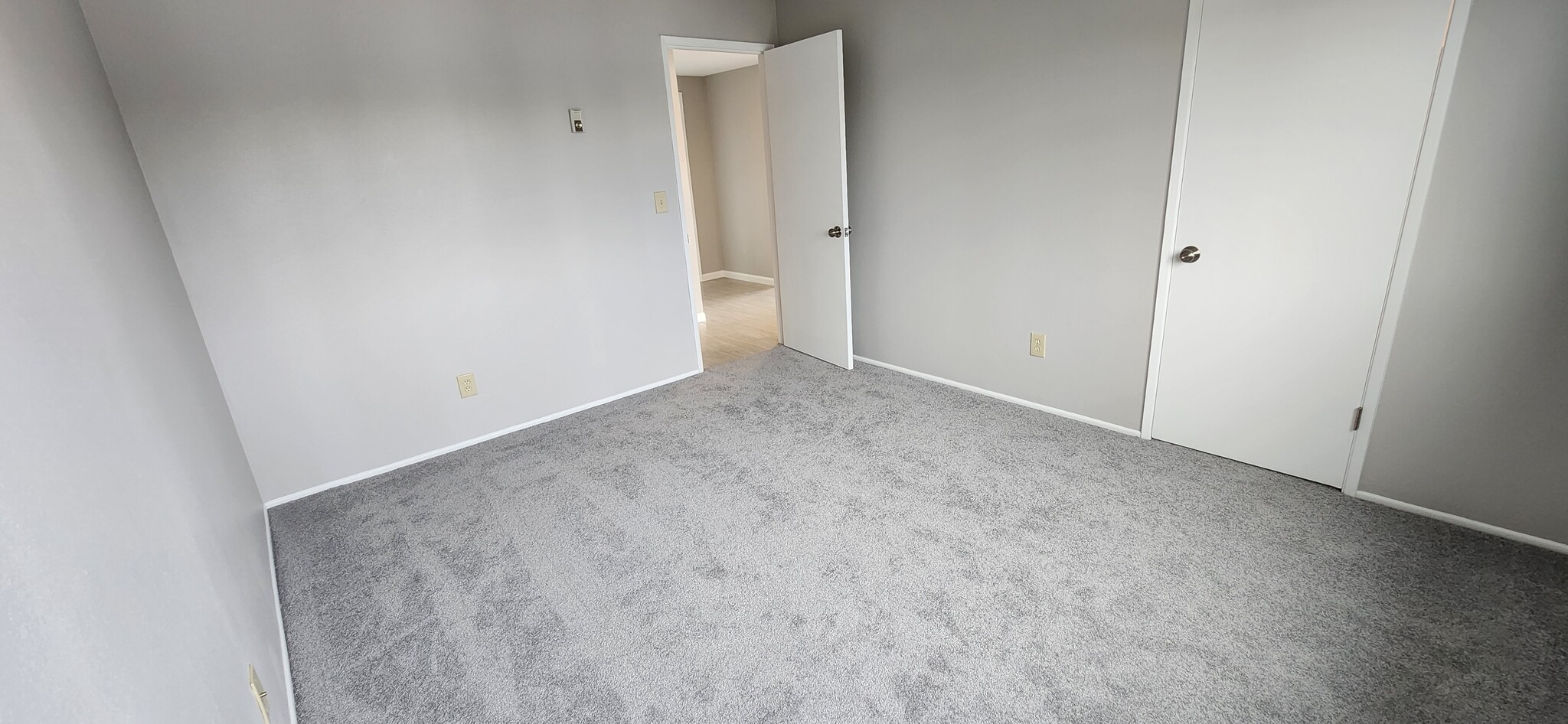 Bedroom #2 13'x 11' - 1100 Opal St