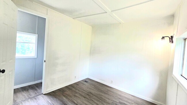 Building Photo - 115 Virginia Dare Dr