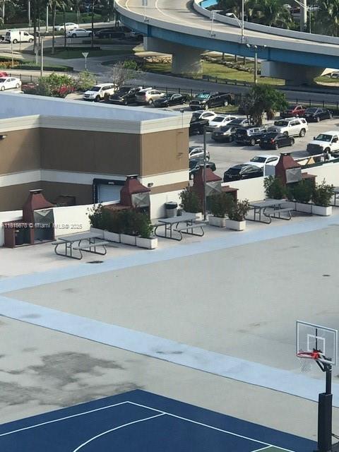 Building Photo - 17021 N Bay Rd