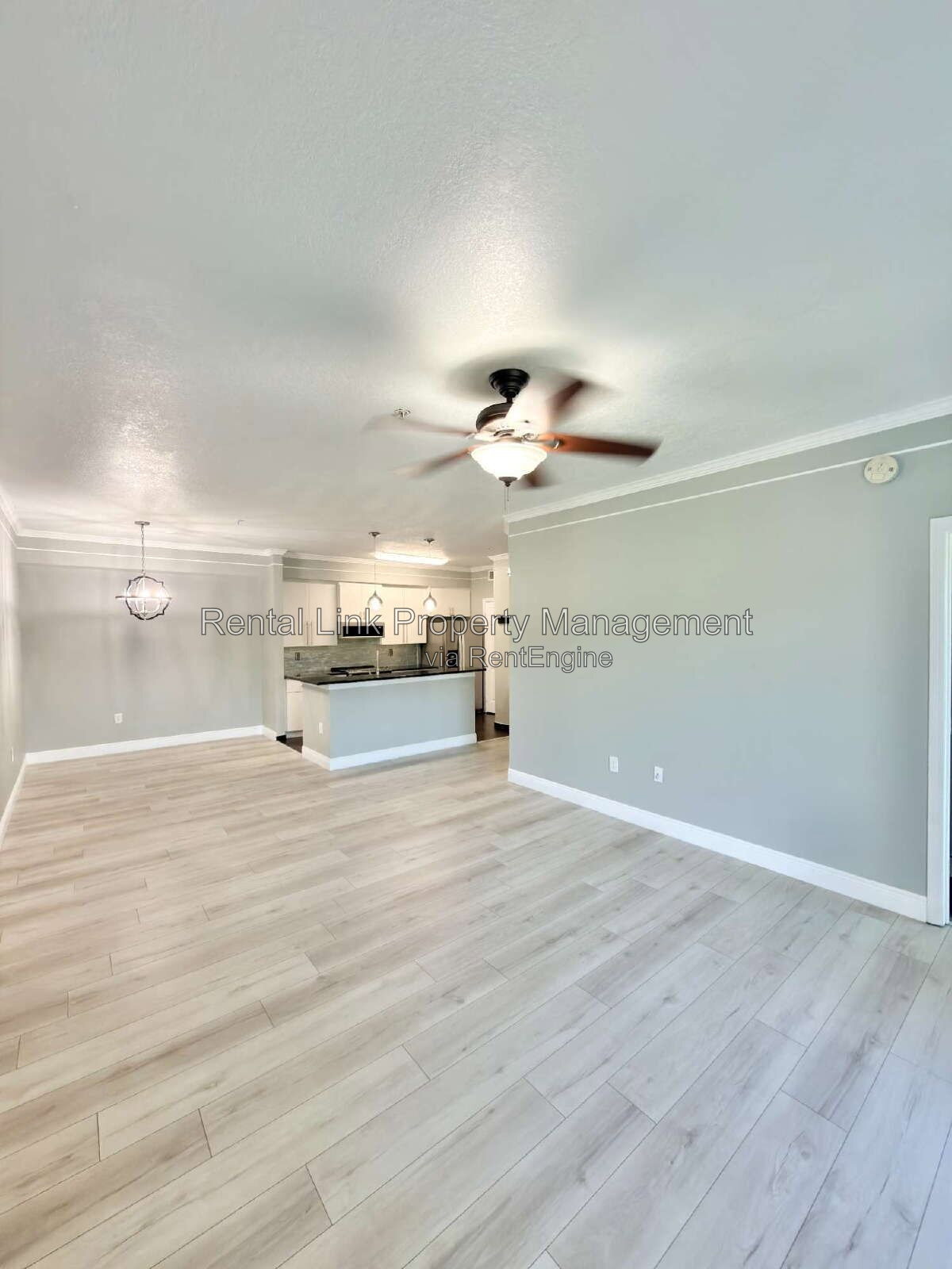 Building Photo - 11530 Villa Grand