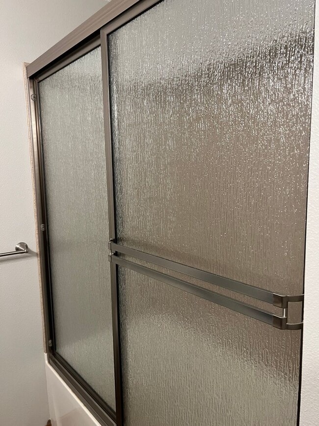 Building Photo - ~ FALL FEELS (And DEALS!) ~  Elegant 4-Bed...