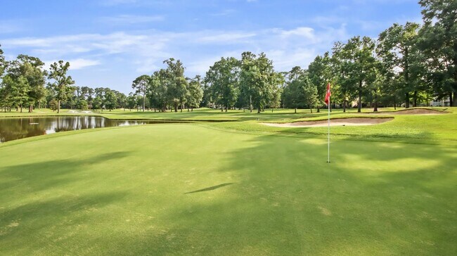 Building Photo - 13633 Hidden Valley Dr