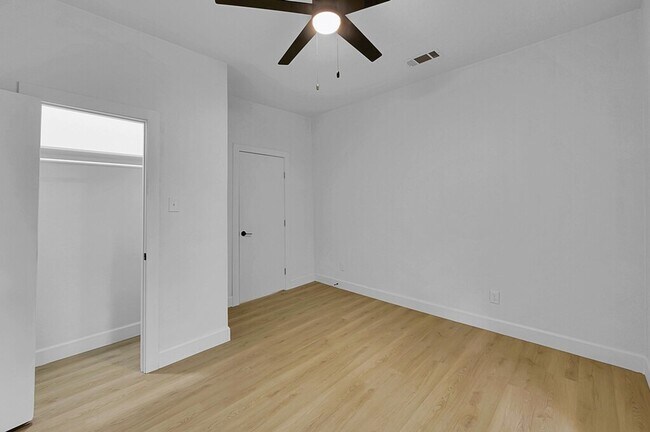 Building Photo - Newly Remodeled 4BD 2BA Home in Waco