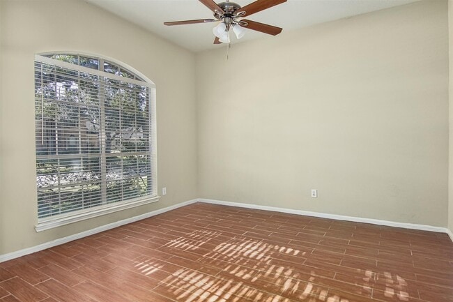 Building Photo - 21610 Emerald Ridge Cir