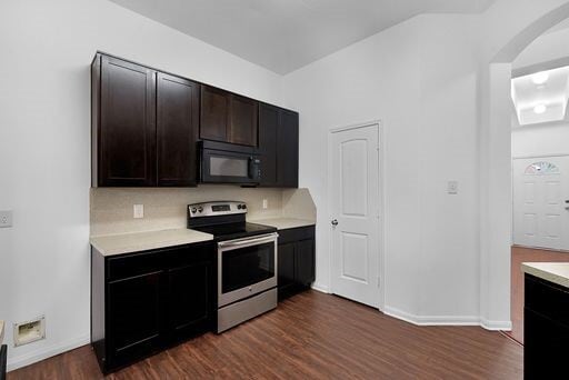Building Photo - 2307 Shady Tree Ln