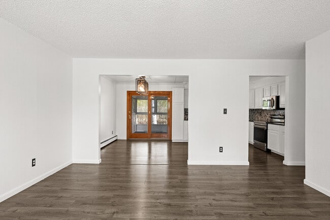 Building Photo - 1611 Madison Dr