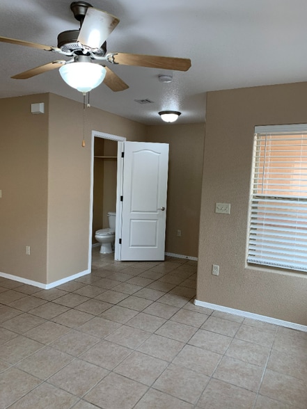 Building Photo - 6345 Reynolds Dr