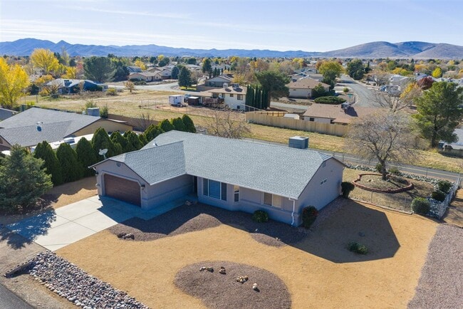 Building Photo - 3 bed, 2 bath home in Prescott Valley