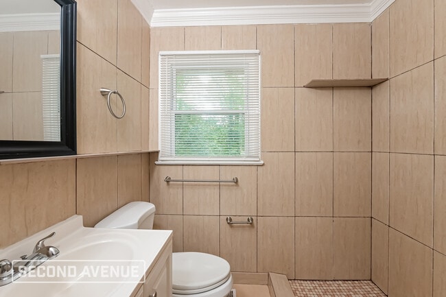 Building Photo - 5566 Cypress Dr