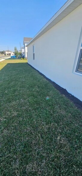 Building Photo - 677 Teviot Rd