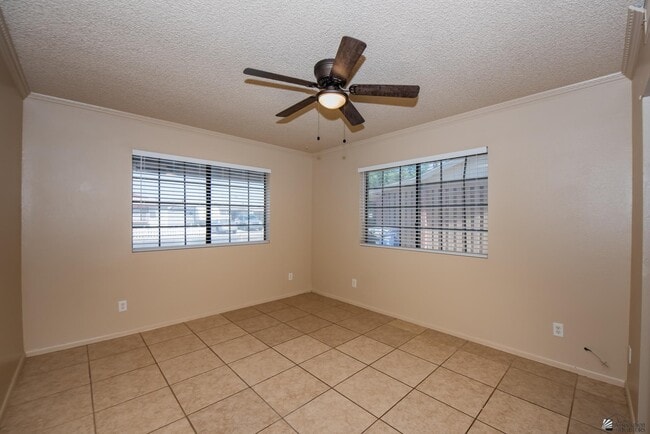 Building Photo - 2645 S Nogales Ave