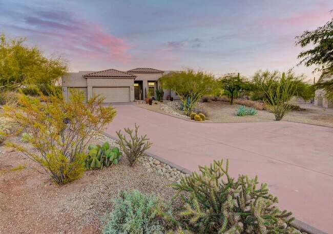 Building Photo - 7970 E Las Piedras Way