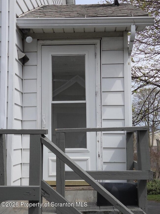 Building Photo - 138 Charles St