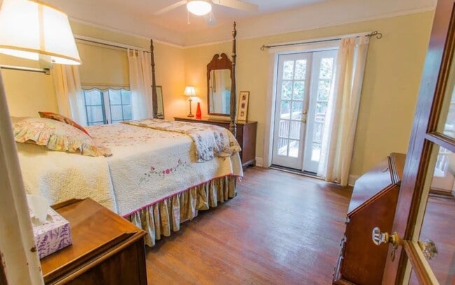 Building Photo - Beautiful Southside Los Banos Rental
