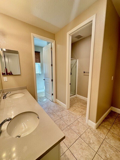 Building Photo - 2764 Rio Seco Dr