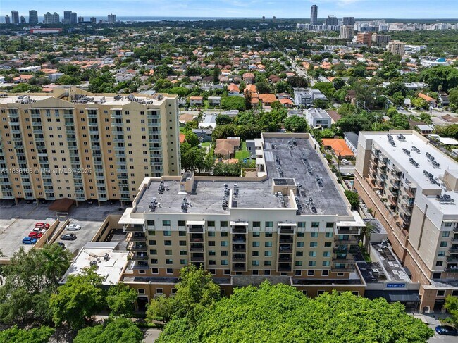 Building Photo - 3530 SW 22nd St
