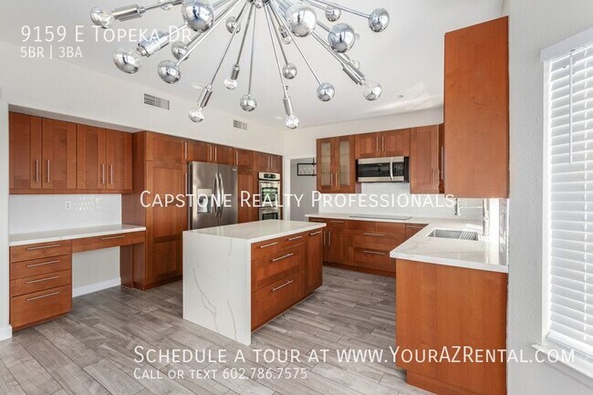 Building Photo - 9159 E Topeka Dr