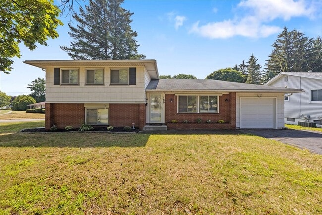 Building Photo - 189 Lawson Rd