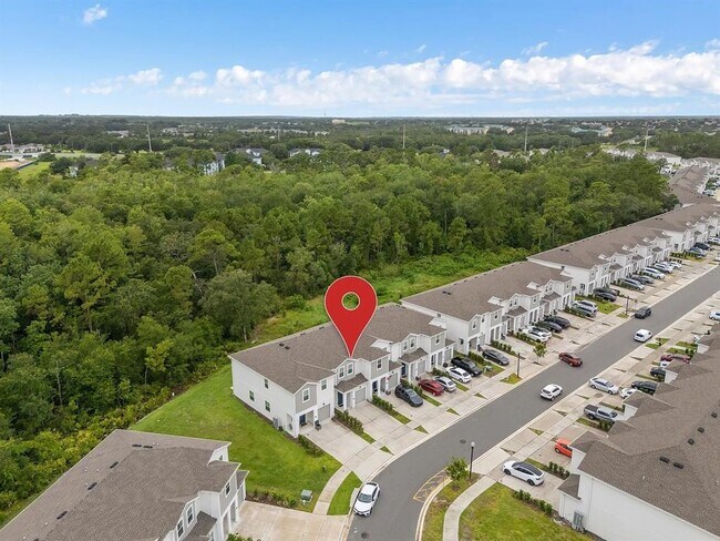 Building Photo - 7456 Stone Crk Trl