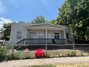 Building Photo - 266-268 S 900 W - Duplex