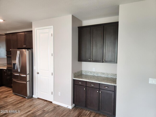 Building Photo - 13431 W Range Mule Dr