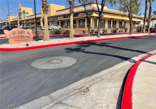 Building Photo - 8457 Pacific Fountain Ave