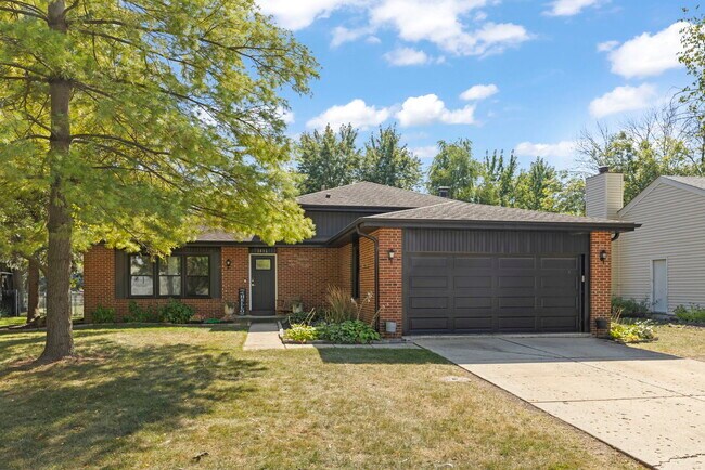 Primary Photo - 1416 Sunnybrook Dr