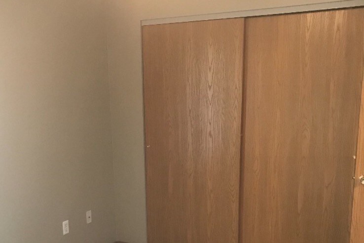 Building Photo - 403 N 6th St