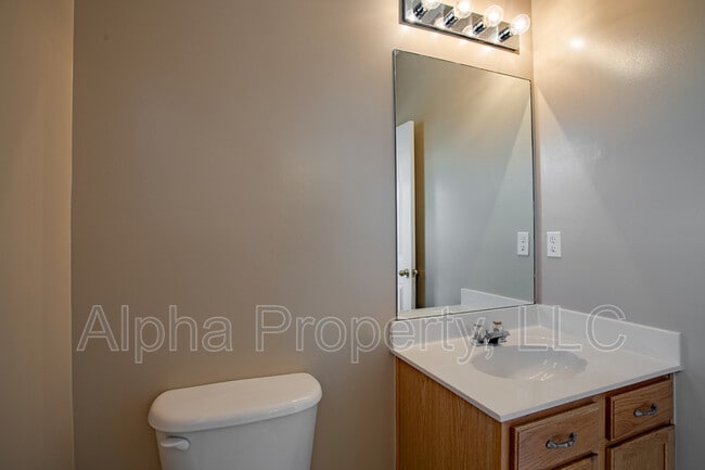 Building Photo - 631 Timber Walk Dr