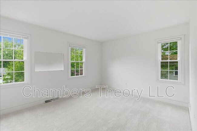 Building Photo - 1436 Ironwood Dr