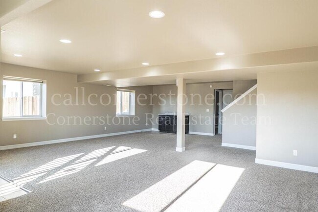 Building Photo - 6070 Jorie Rd