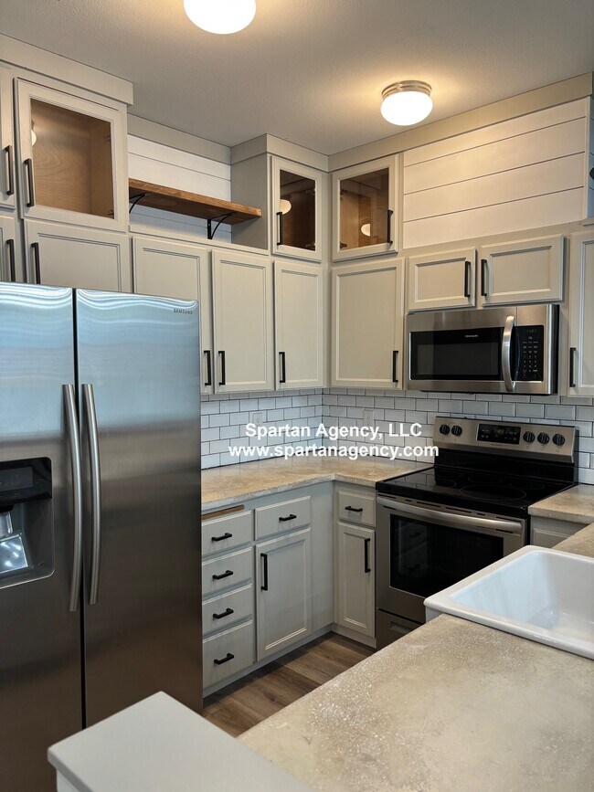 Building Photo - 21514 104th Street Ct E