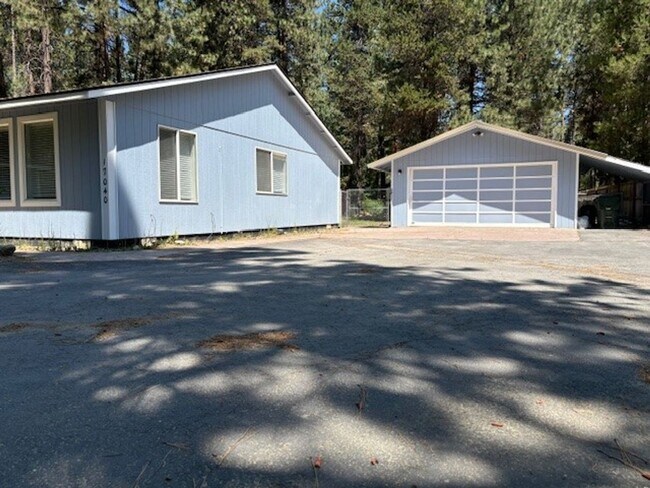 Building Photo - Coming Soon-17040 Azusa Road, Bend OR 97707