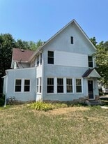 Building Photo - 1854 Jackson St NE