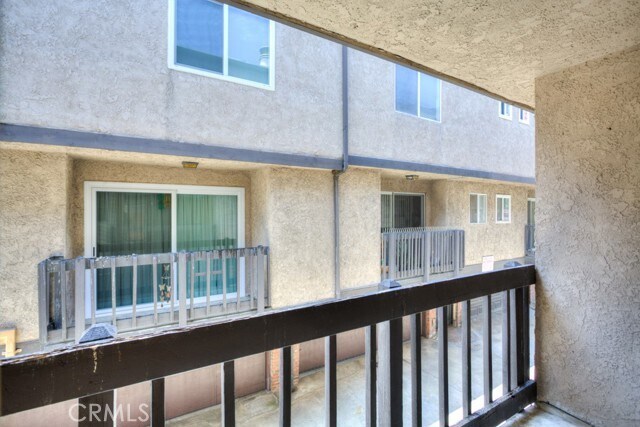 Building Photo - 1540 Potrero Grande Dr