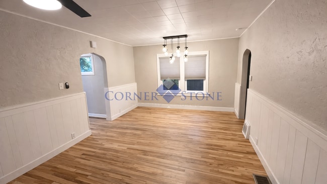 Building Photo - Charming Fully Renovated Home in Nampa!