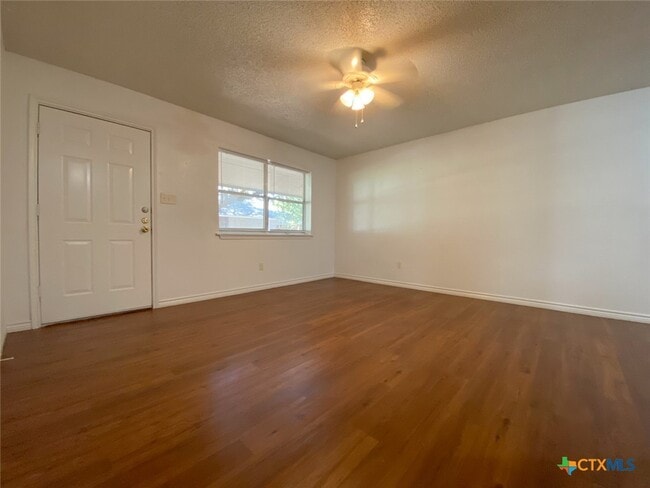 Building Photo - 20115 San Marcos Hwy