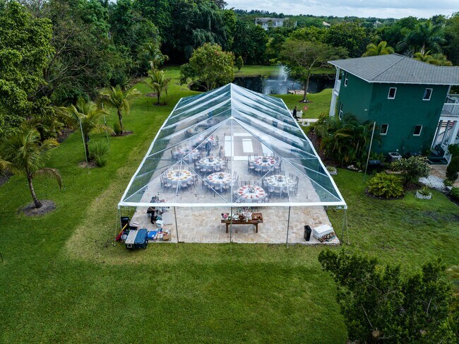 Building Photo - 2430 SW 130th Ave