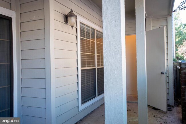 Building Photo - 12153 Penderview Ln
