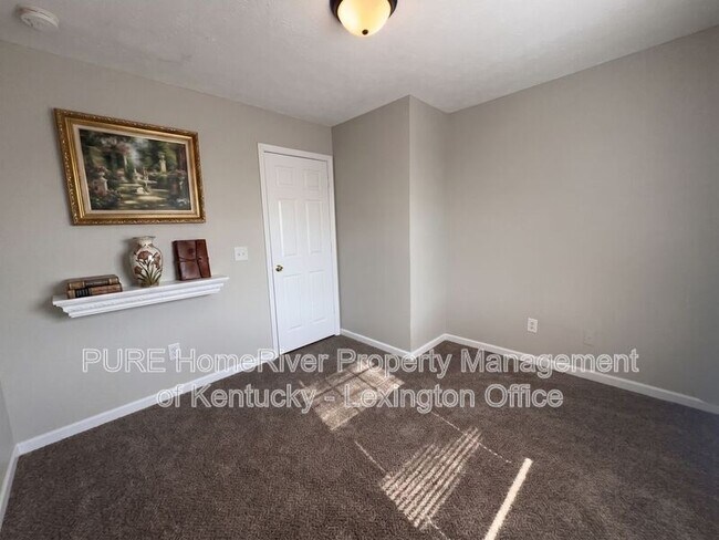Building Photo - 1004 Whipporwill Dr
