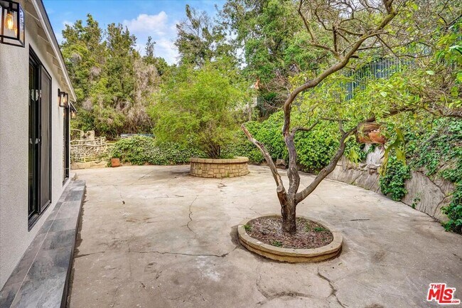 Building Photo - 7450 Palo Vista Dr