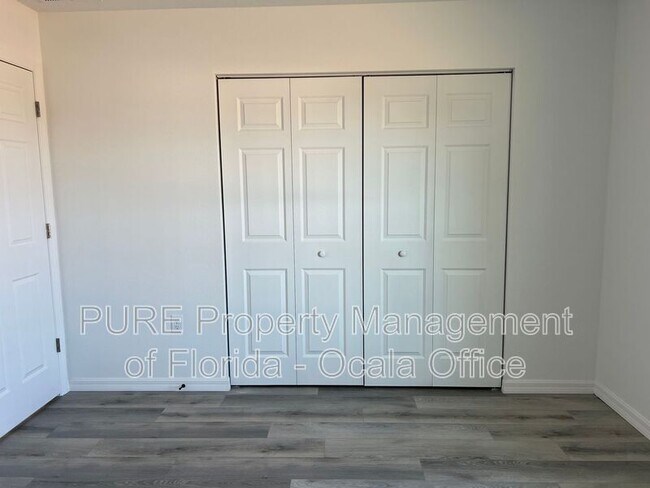 Building Photo - 30 Maple Ln