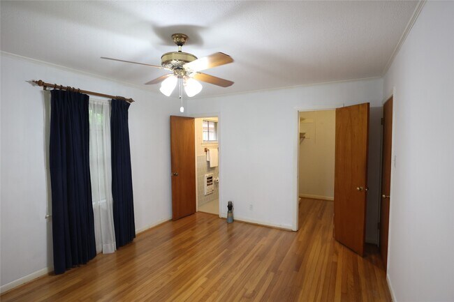 Building Photo - 4018 Nenana Dr