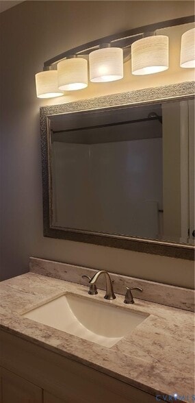 Building Photo - 7166 Full Rack Dr