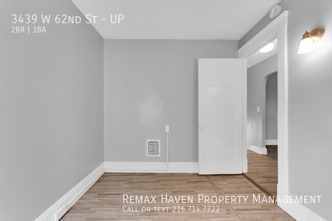 Building Photo - 3439 W 62nd St